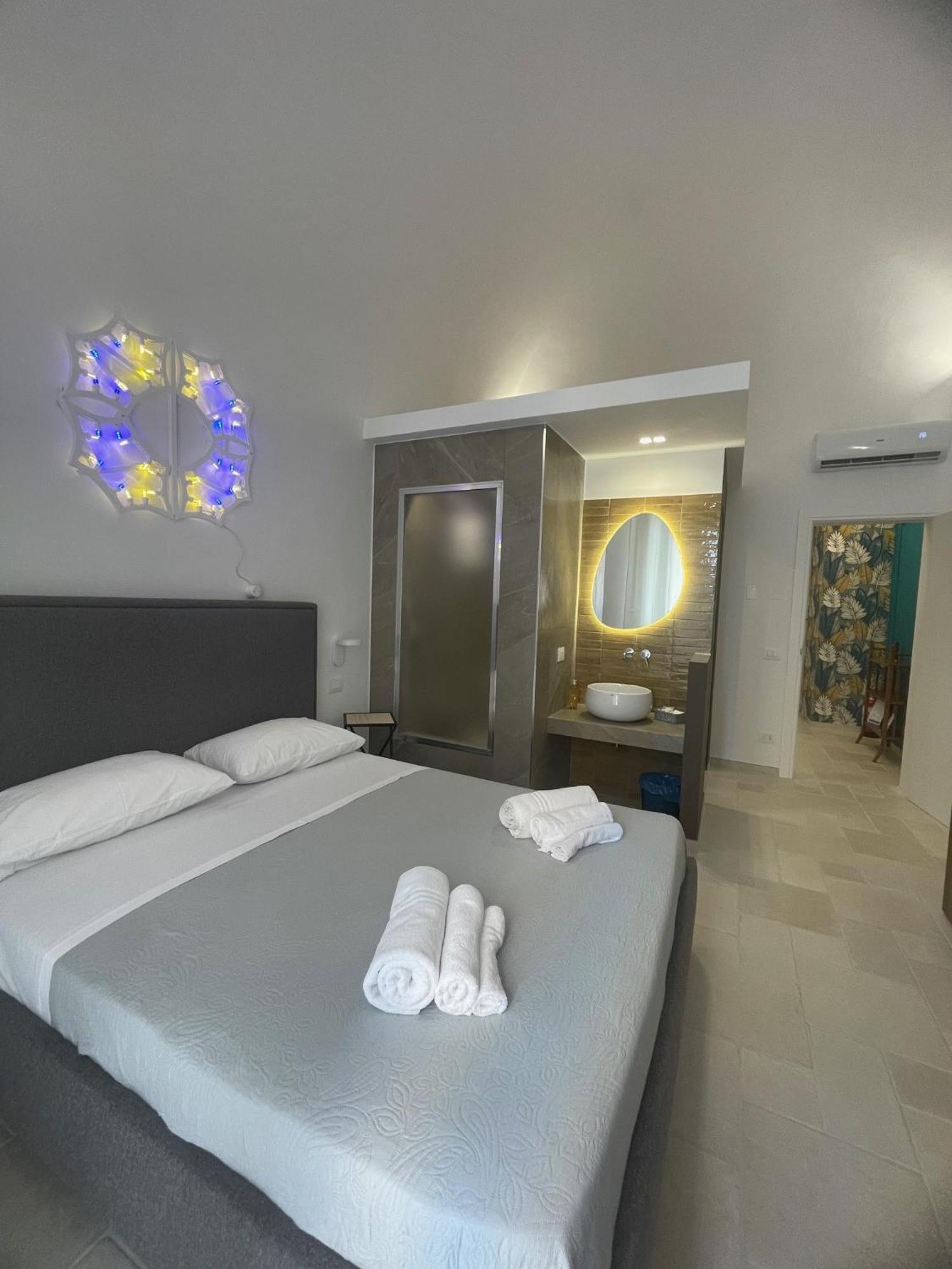 Civico 38 - Le Tre Chiavi Hotel Bari Buitenkant foto
