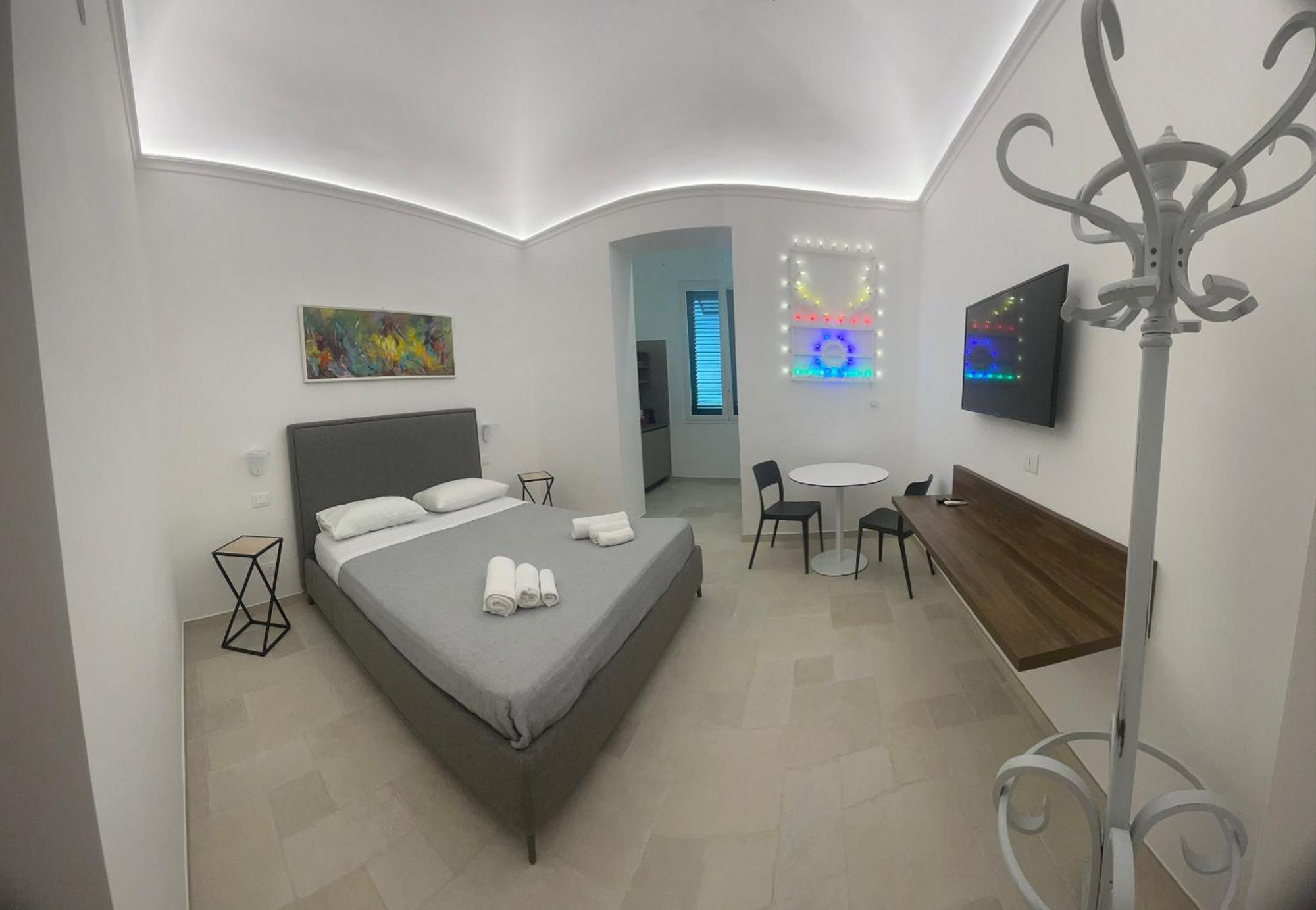 Civico 38 - Le Tre Chiavi Hotel Bari Buitenkant foto